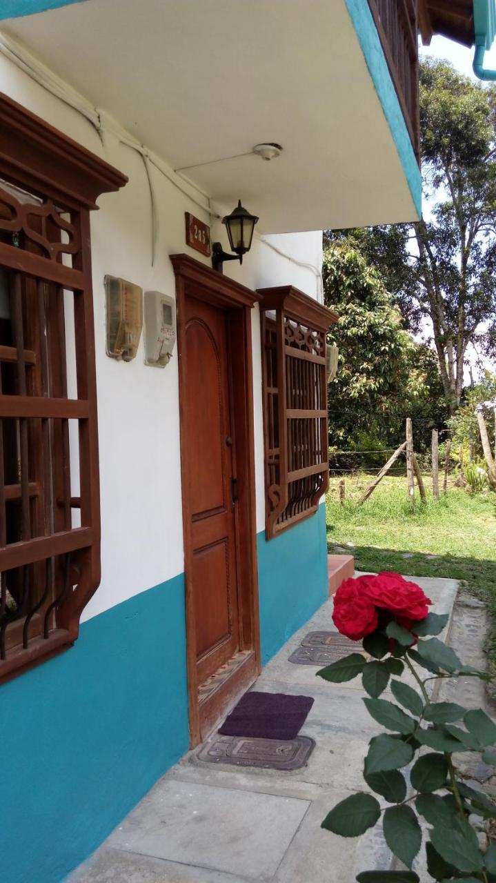 Casa Huespedes El Ensueno Hotel Jardin Exterior photo